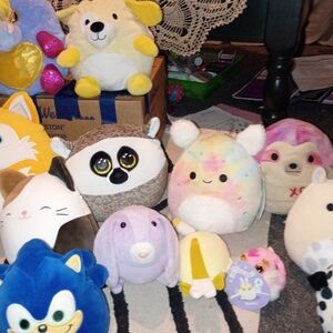 23 Squishmallows,And Six Mini Squishmallows